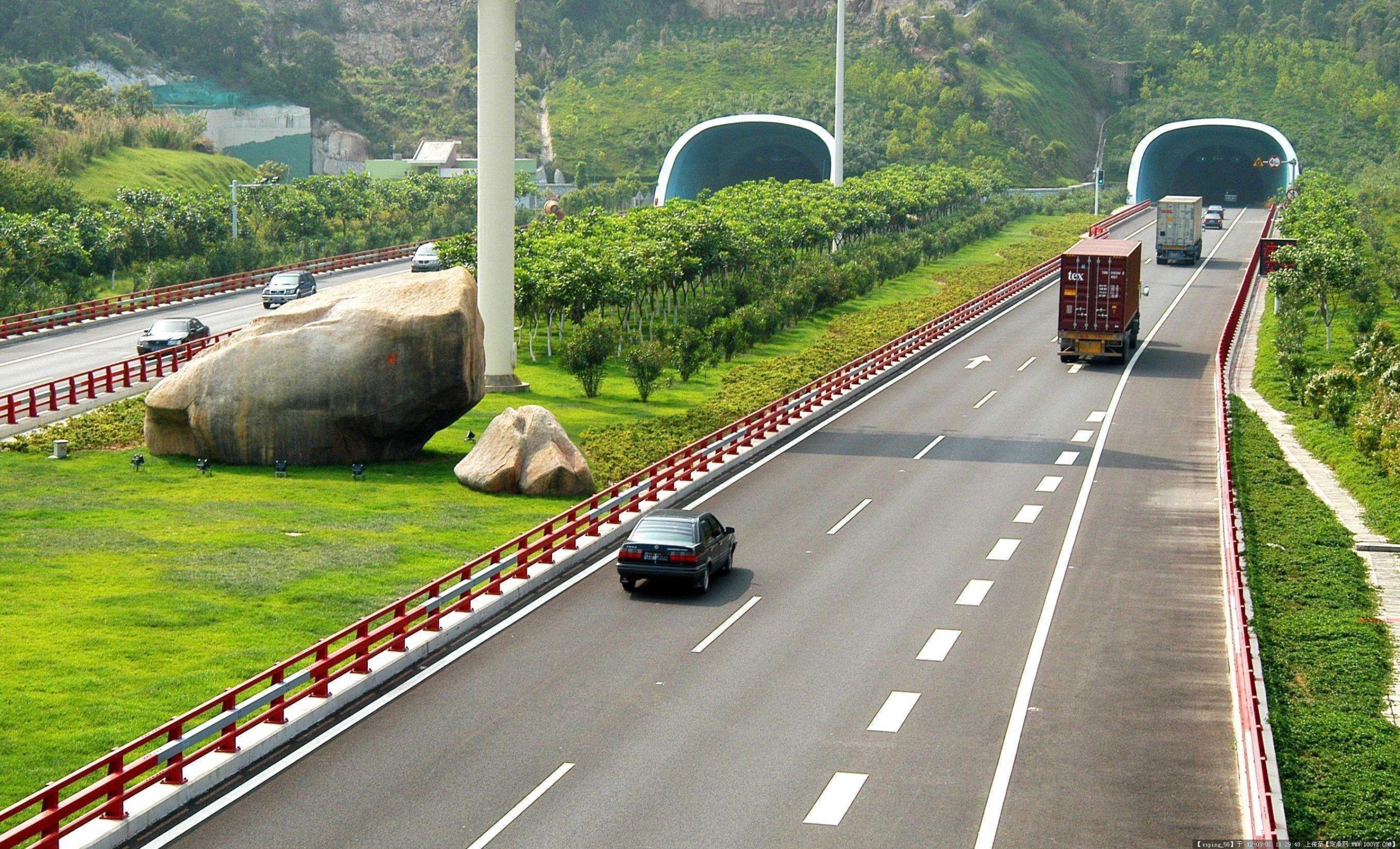 隧道行車